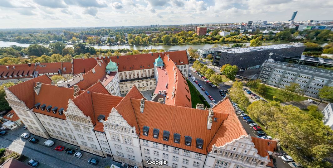 Wrocław University of Science and Technology: Pusat Pendidikan Teknik di Eropa Timur
