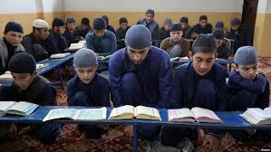 Pendidikan Keagamaan di Afghanistan: Membangun Karakter Bangsa dalam Menghadapi Tantangan Zaman dan Perbedaan dengan Palestina
