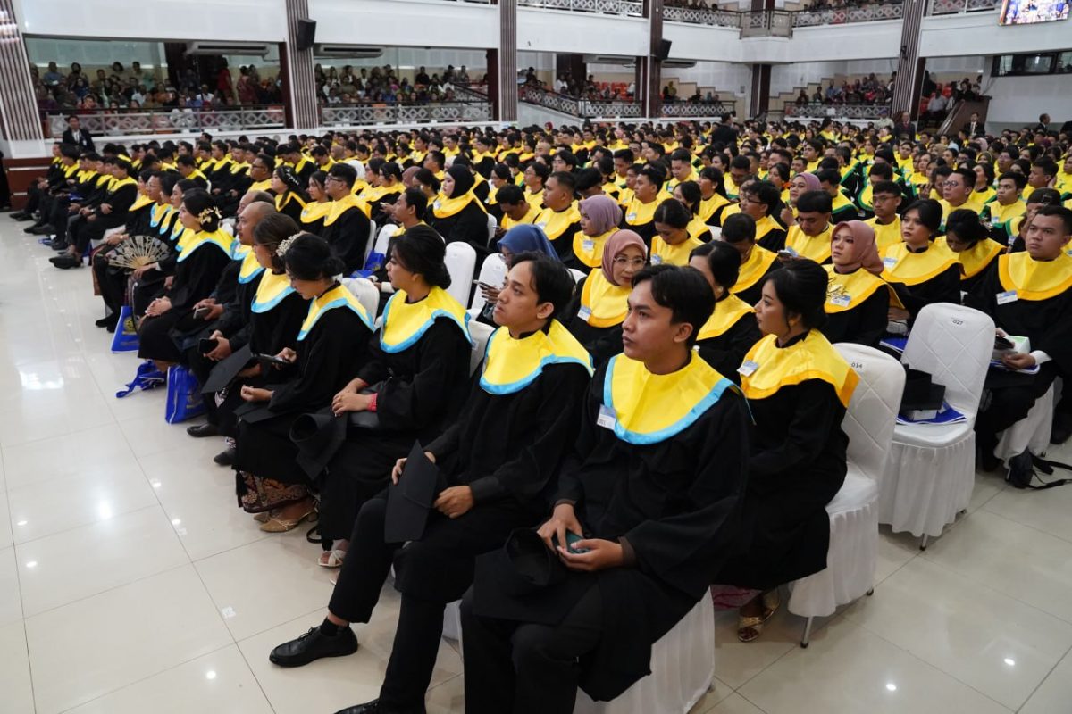 Kenapa Pendidikan Tinggi Adalah Investasi Jangka Panjang untuk Masa Depan Cerah