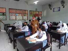 Kontroversi Kurikulum: Apakah Anak-anak Benar-benar Mendapat Pendidikan Berkualitas?